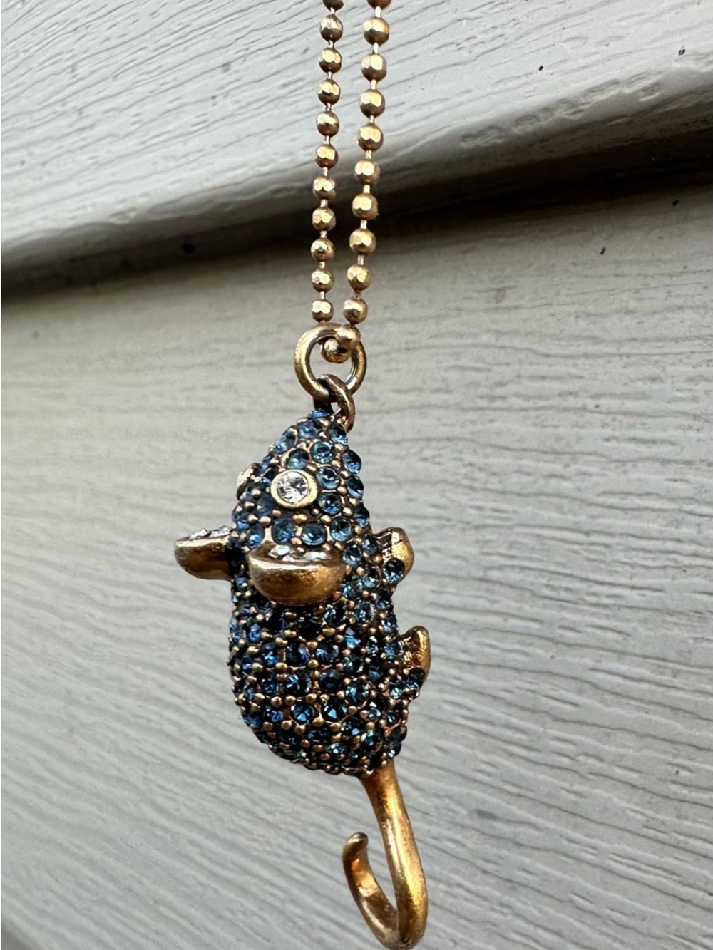 Marc Jacob’s crystal mouse necklace gold tone